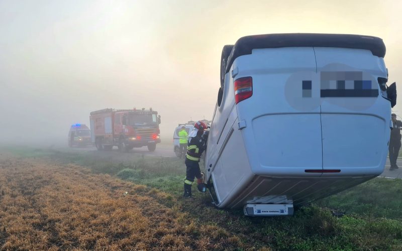 Patru accidente pe DN3, spre Valu lui Traian: nouă mașini implicate și 13 persoane afectate